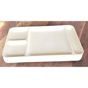 Vintage Tupperware #1535 Beige Almond Lunch Divided Food Trays 15"x9" Lot Of 5
